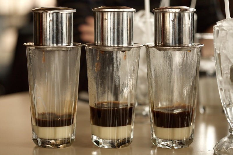 café Cà phê sữa đá